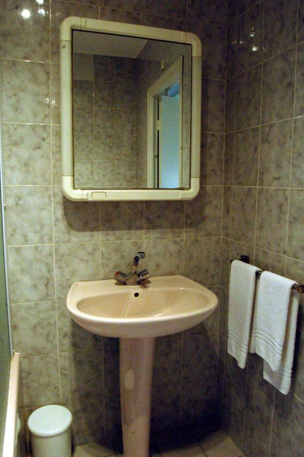 Le Relais Des Primeurs Logis Hotel Taule ภายนอก รูปภาพ